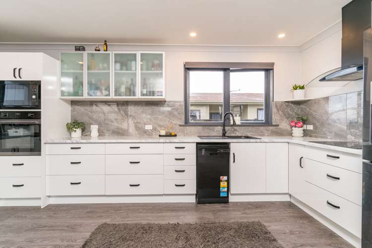 57 Tay Street Mosgiel_3