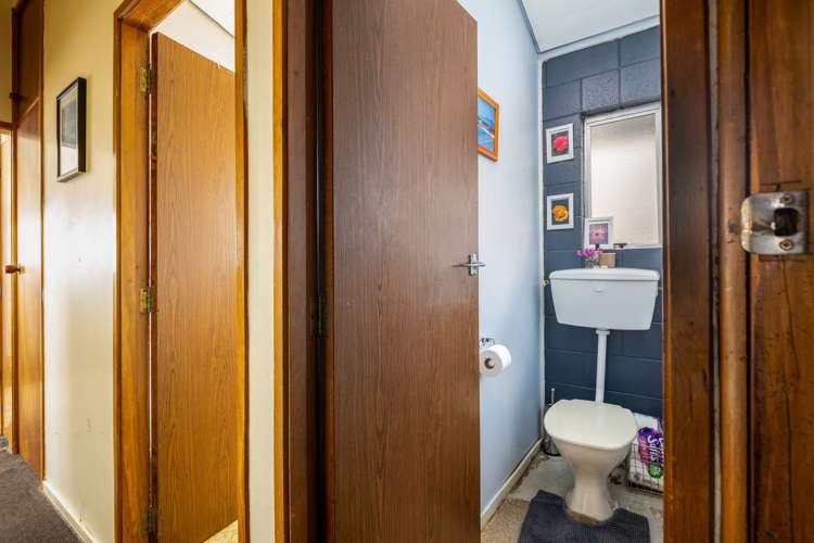 89c Leslie Street Waitara_12