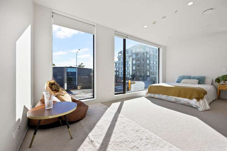 2/412 Great North Road_0