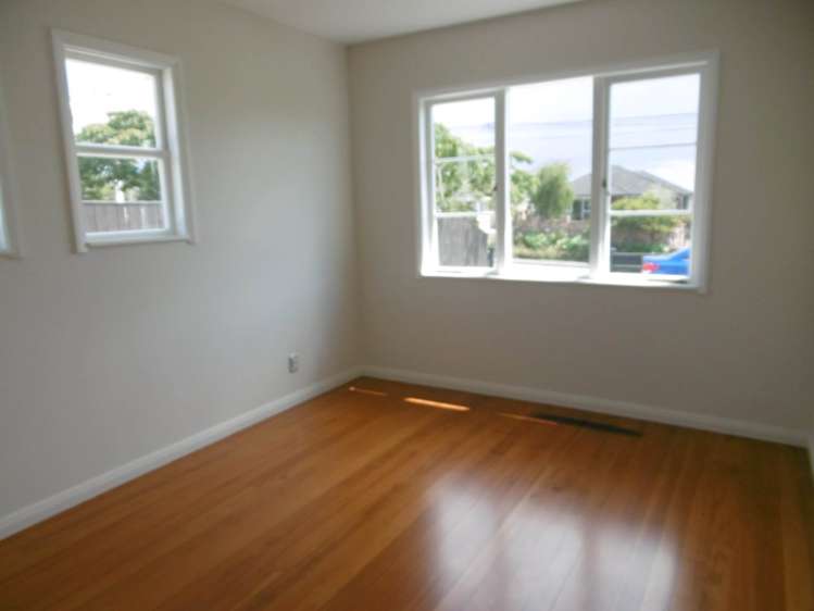 104 Lake Road Belmont_5