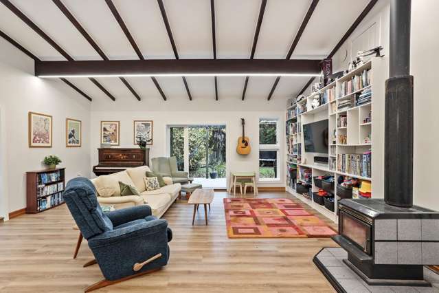 646 West Coast Road Oratia_3