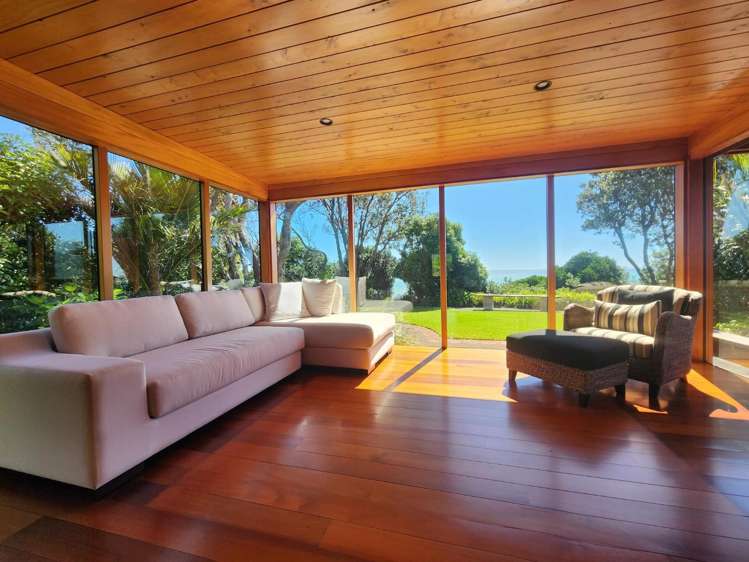 56 Jans terrace Oakura_3