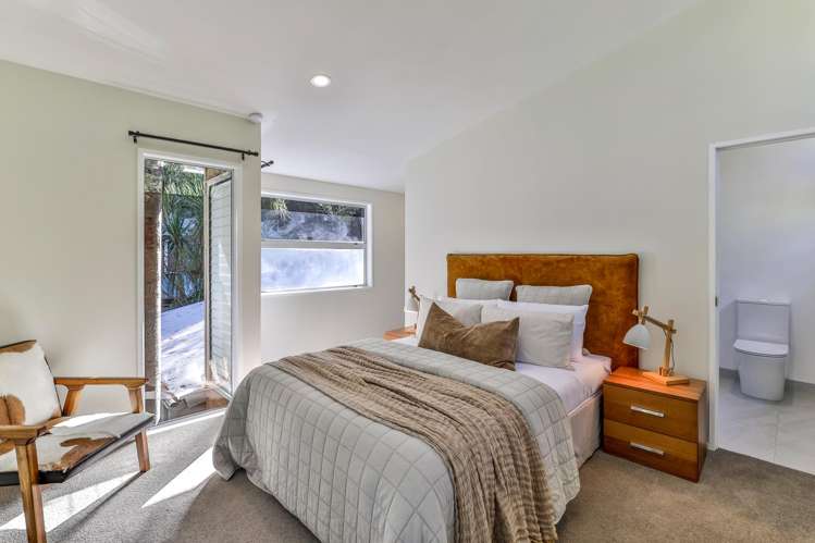 74 Wood Bay Road Titirangi_16