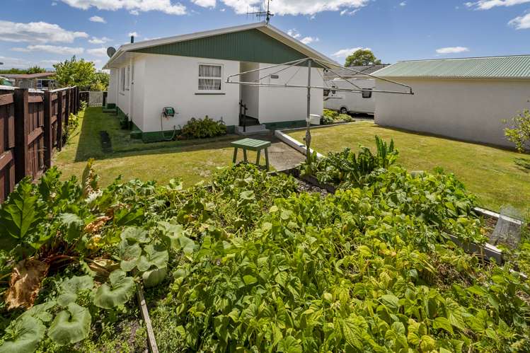 3 Leicester Street Stoke_18