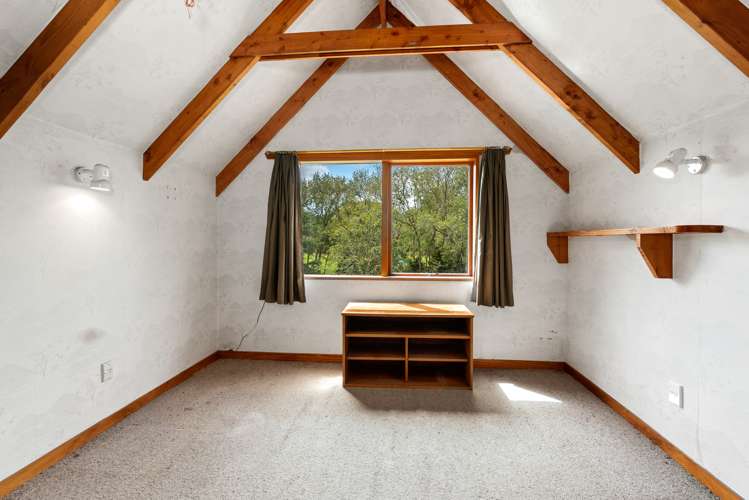 816 Kahikatea Flat Road Waitoki_12