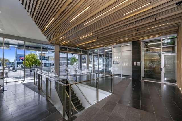 162 Victoria Street West City Centre_3