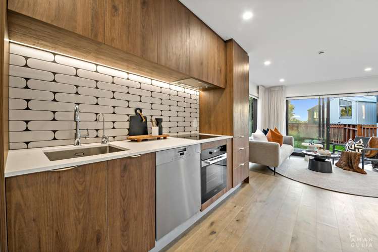 8/98 Walker Road Point Chevalier_13