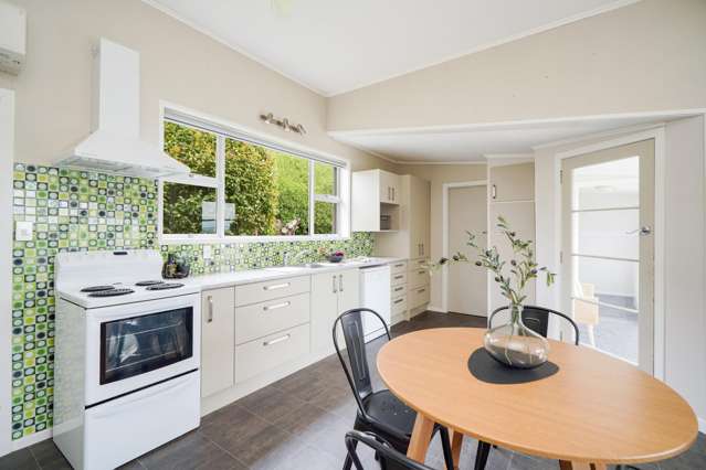 8 Osborne Street Riverton_4