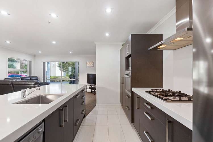 76 Popokatea Drive Takanini_6