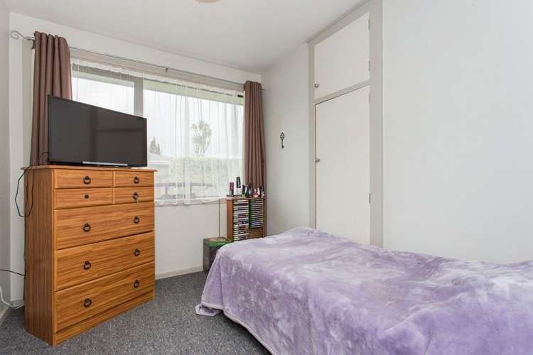 28 Denise Crescent Hornby_14