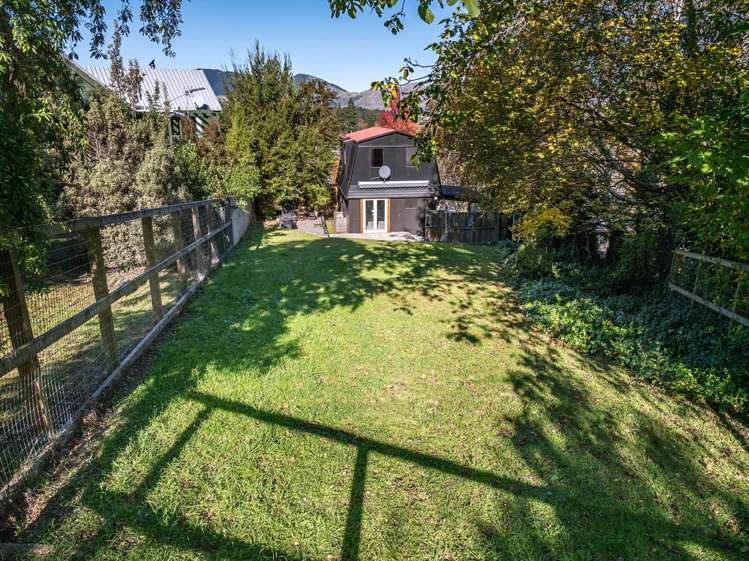 8 Chalet Crescent Hanmer Springs_18