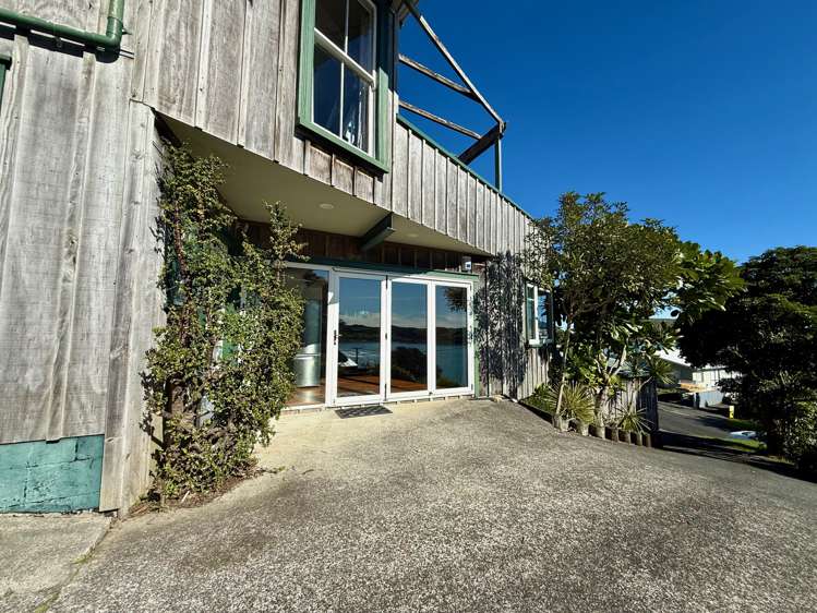 23B Rose Street Raglan_32