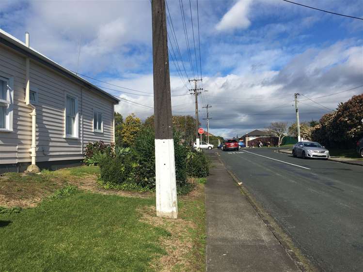 51 Sturges Road Henderson_9