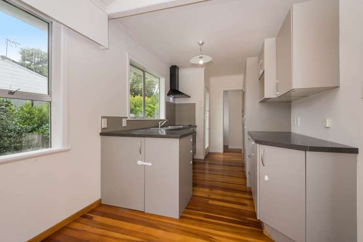 14 Shanaway Rise Hillcrest_7