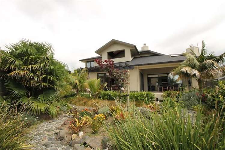 28 Fairbairn Place East Tamaki Heights_12