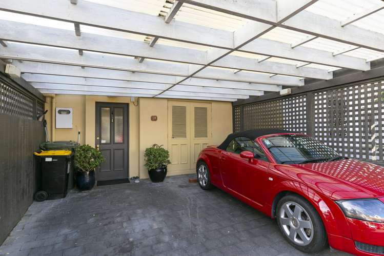27 Queen Street Mount Victoria_21