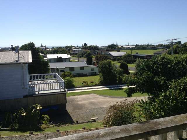 41 The Crescent Waihi Beach_3