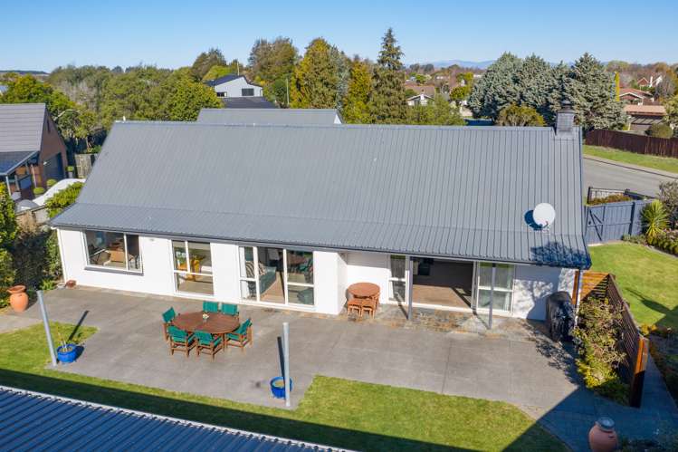 8 Welsford Street Woodend_21