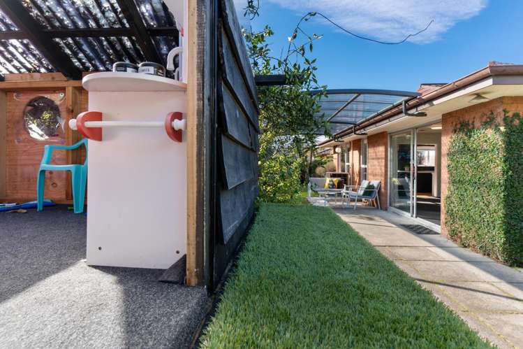 2/27 Bretts Road Saint Albans_21