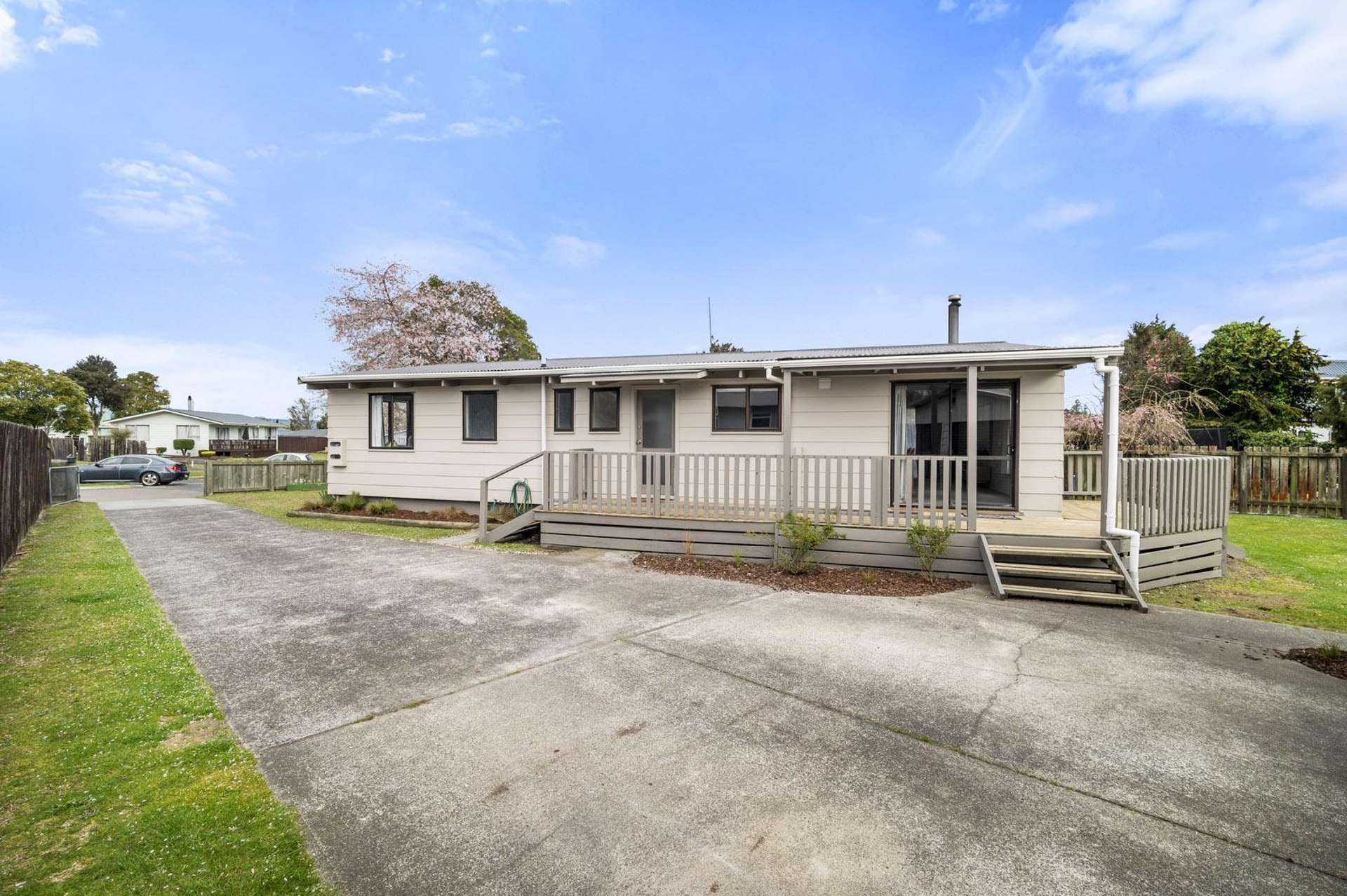 20 Milton Grove Owhata_0