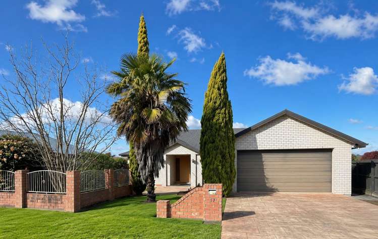 17 Tarbottons Road_0