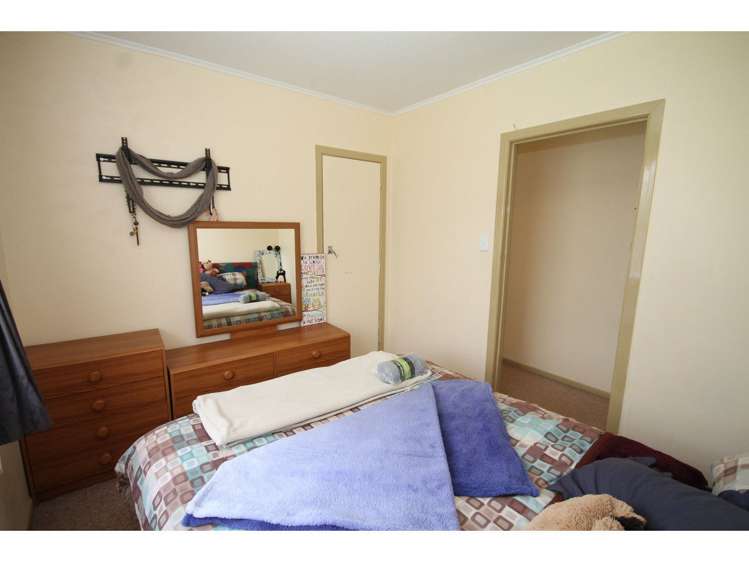 65 Valentine Street Papakura_6