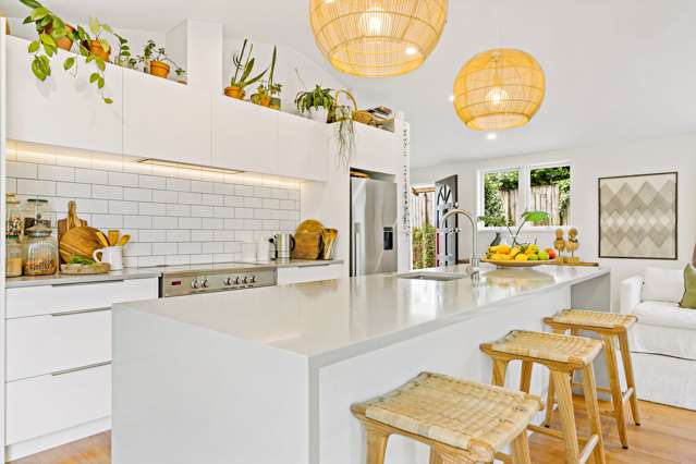 51 Commissariat Road Mount Wellington_2