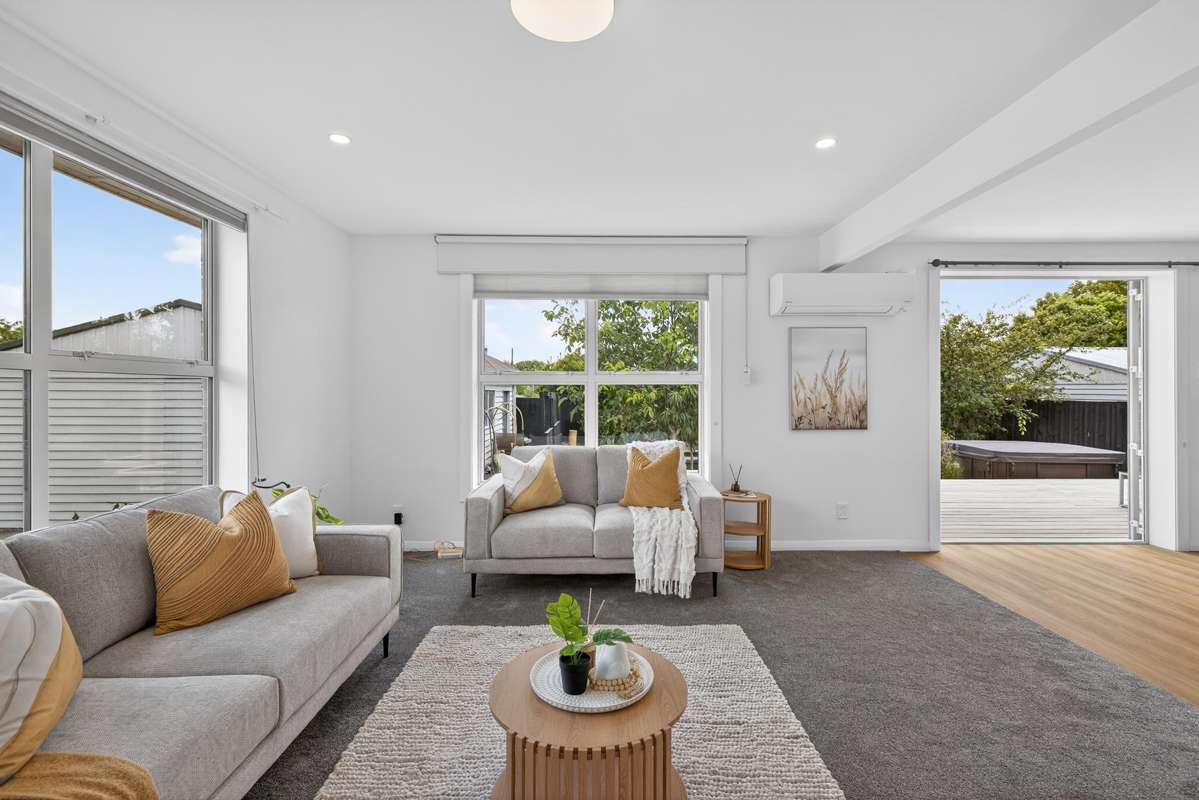 12 De Havilland Street_1