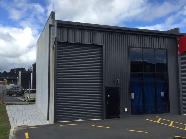 Industrial unit in Tauriko with profile!