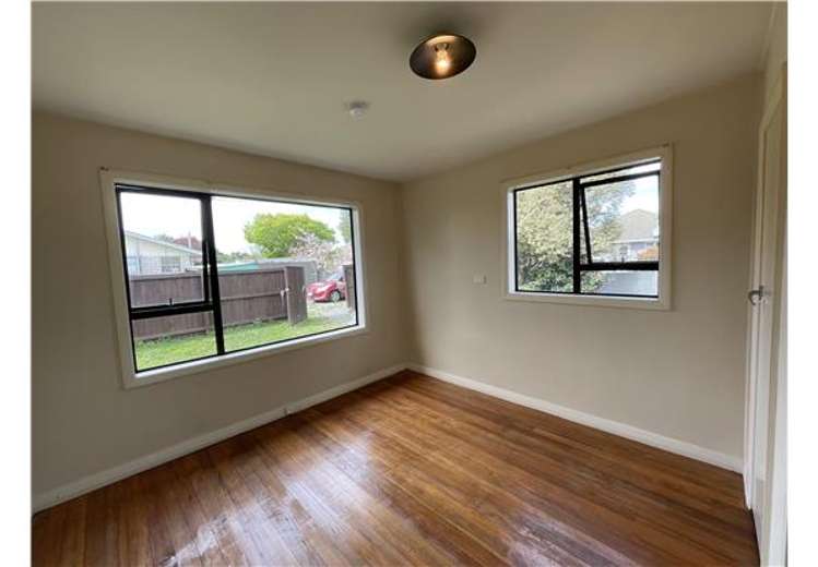 93 Hargood Street Woolston_7