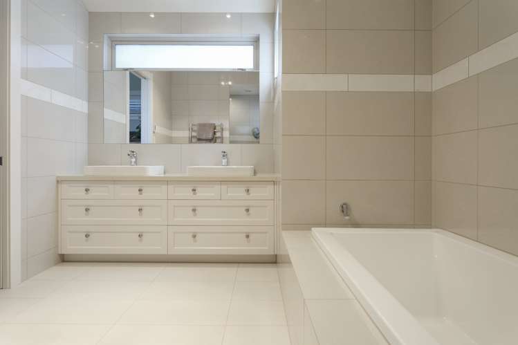 21 Pukenamu Road Taupo_10