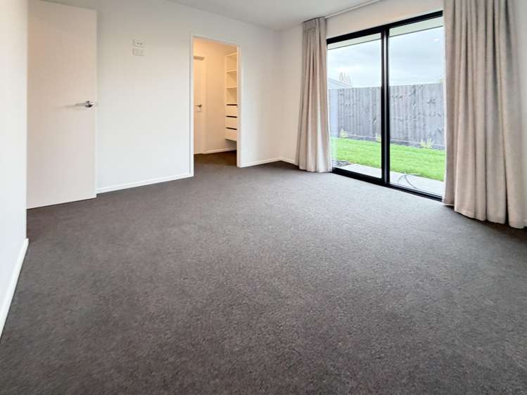  14 Morrison Avenue Elgin_3