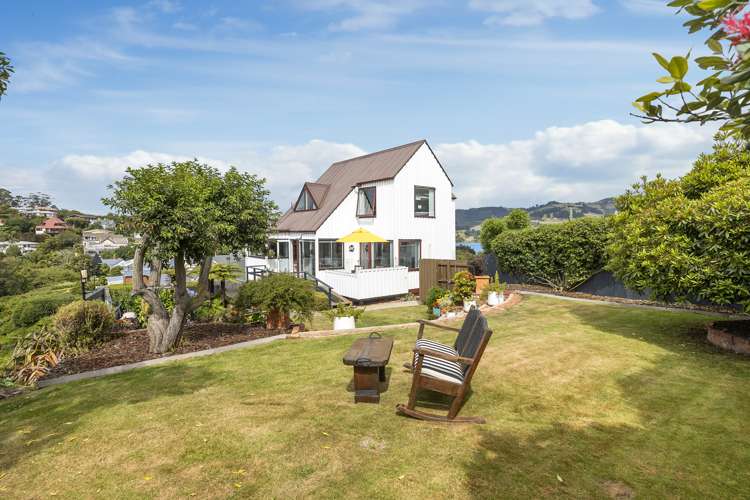 7 Magnetic Street Port Chalmers_17