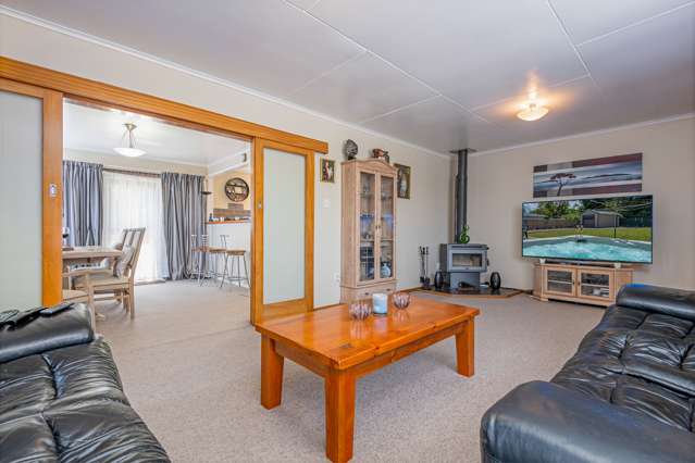 8 Hulke Street Foxton_4