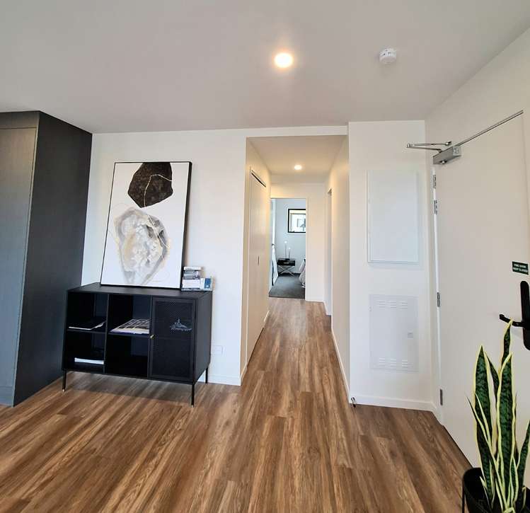 101/3 Dishys Road Flat Bush_5