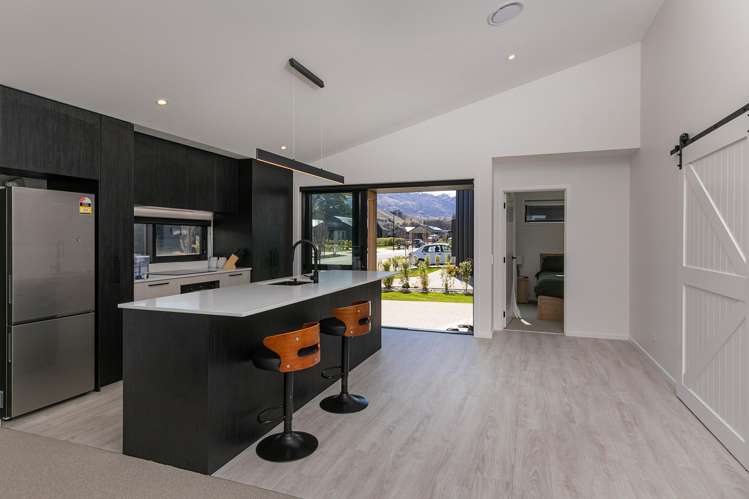 14 Wooing Tree Avenue Cromwell_7