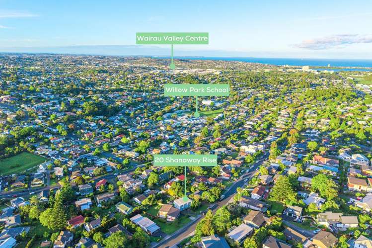 20 Shanaway Rise Hillcrest_24