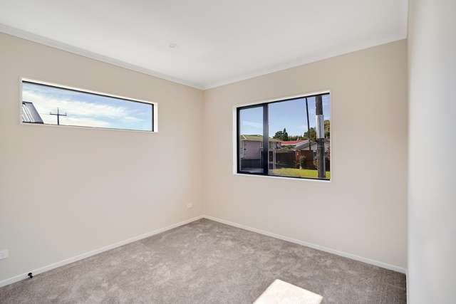 4/10 Michael Avenue Dinsdale_4