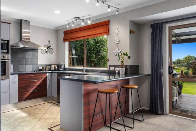 23 Edgewater Grove Whakatane_2