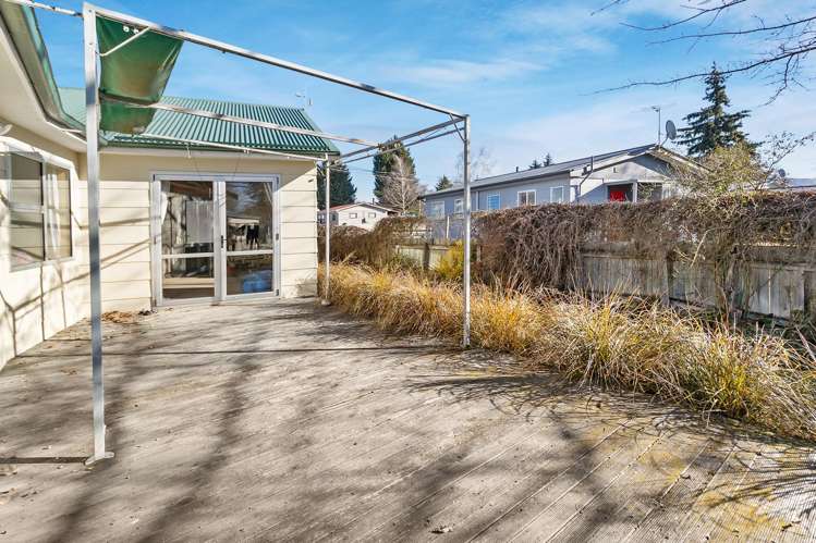 20 Godley Street Twizel_16