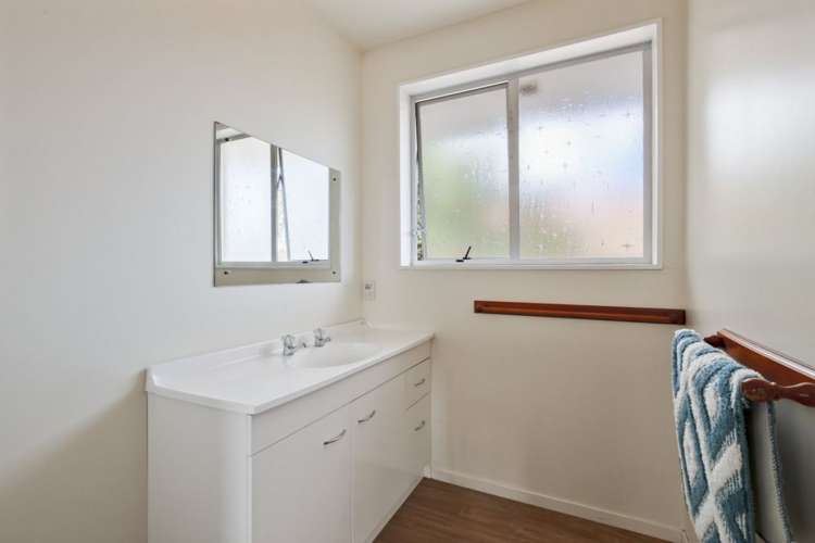 76 Bush Street Rangiora_13