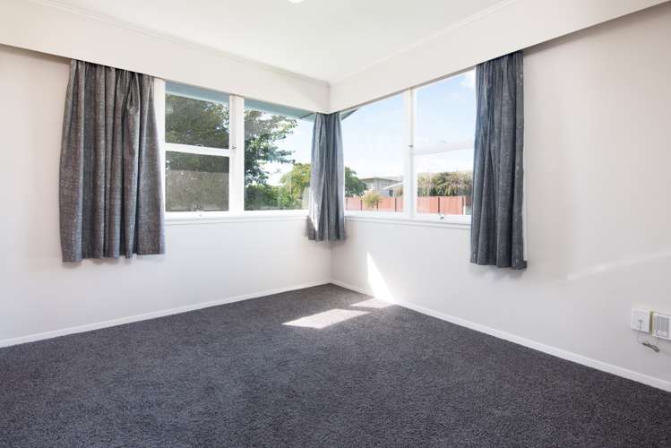 3 Newbourne Crescent Redwoodtown_15