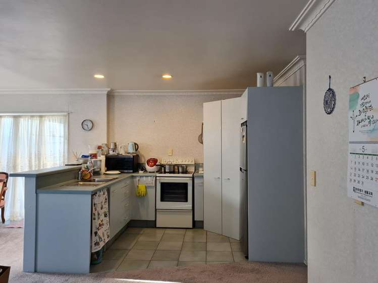 2/737 Cameron Road 11234_3