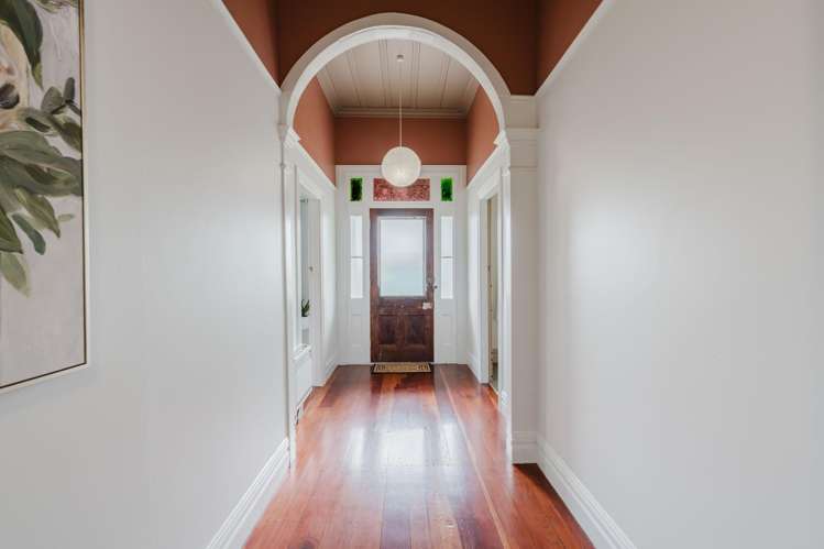 185 Galloway Street Hamilton East_11