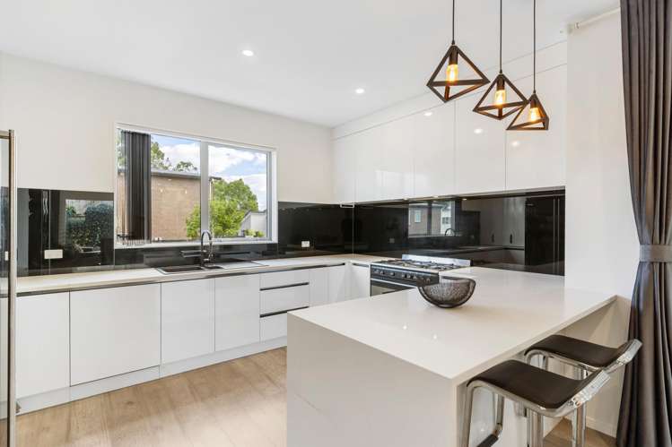 28 Sunshine Boulevard Sunnyvale_3