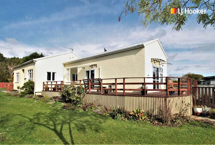 237 Gladstone Road North Mosgiel_14