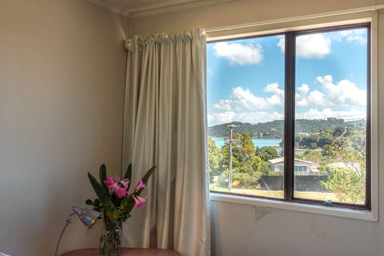 2 Bryan Road Surfdale_10