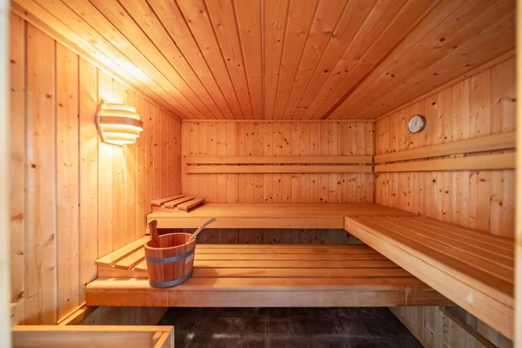 107 Redvers Drive Belmont_24