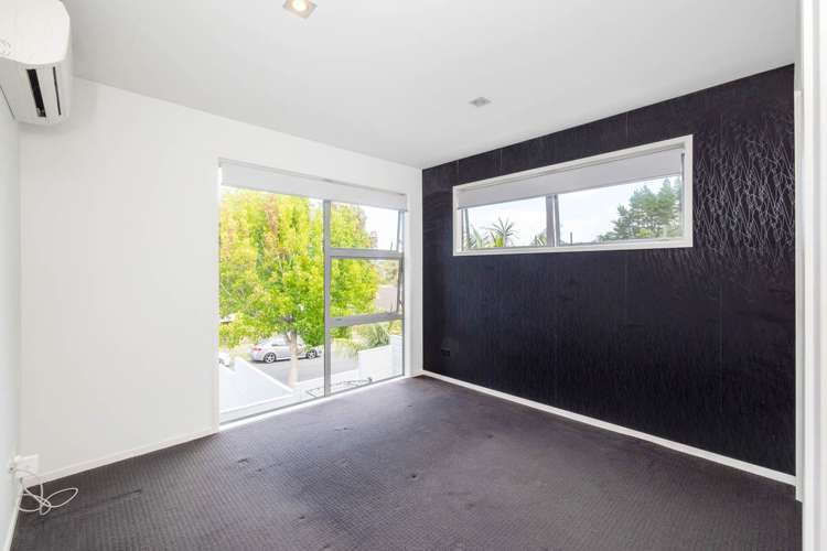 64 Lake Panorama Drive Henderson_36