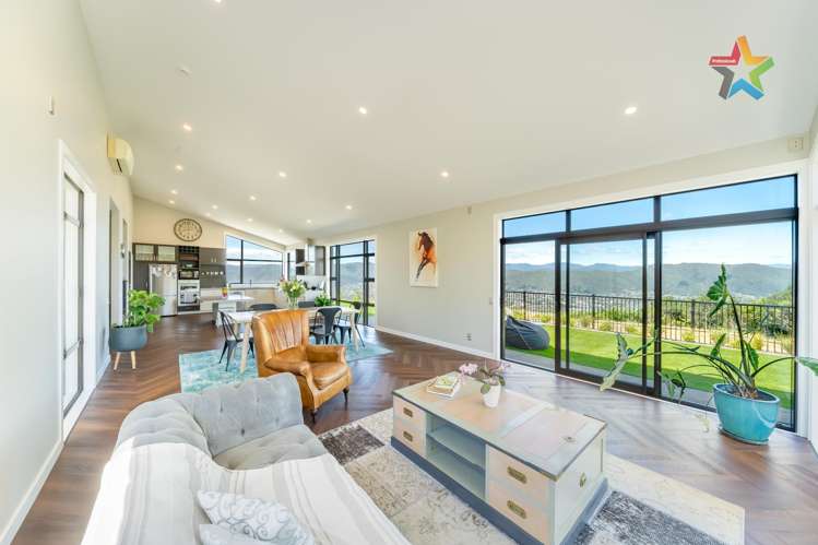 13a Winifred Way Belmont_19